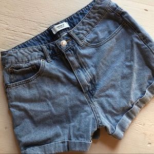 FOREVER 21 high rise shorts🖤